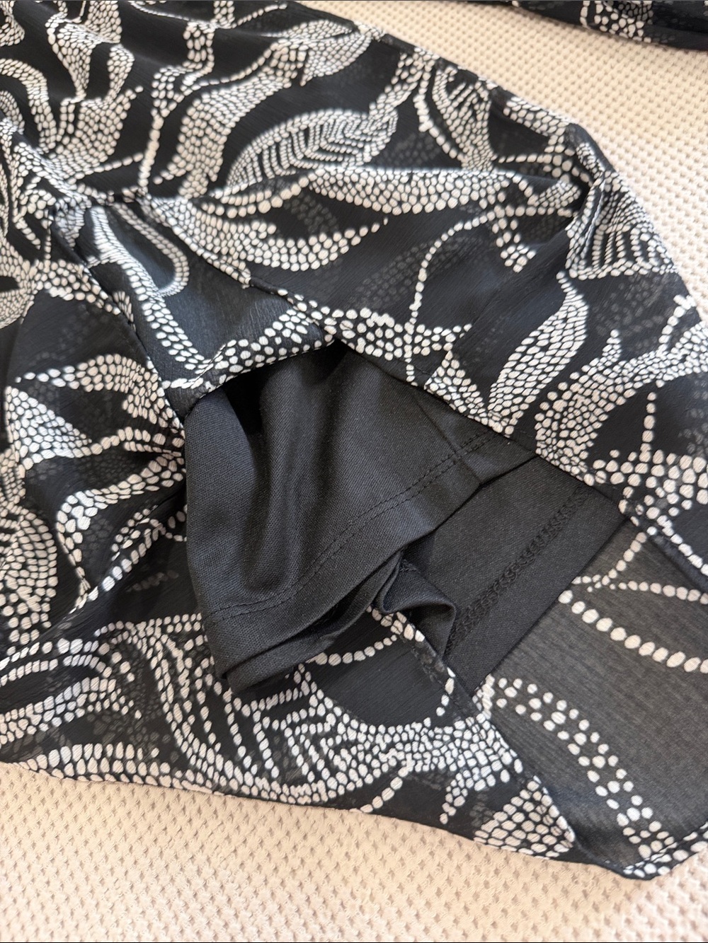 Vince Camuto Black Jumpsuit with White Leaf Print - Picture 6 of 11